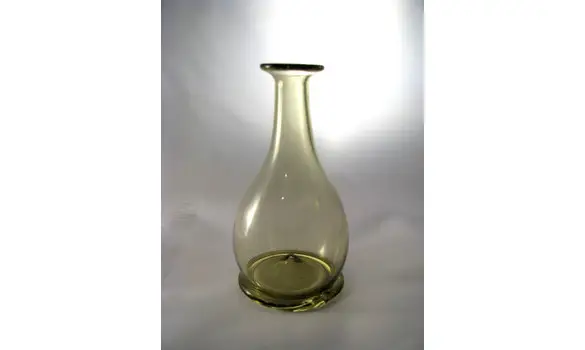 Medical bottle 13-16th C