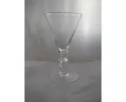 Verre à vin de type vénitien