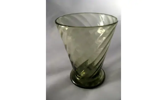 Little optical beaker