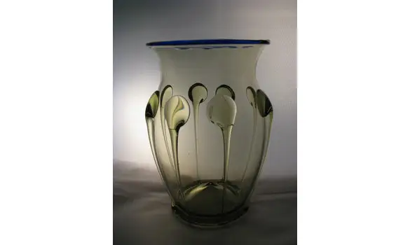 Ribbed cup with blue edge 15th c