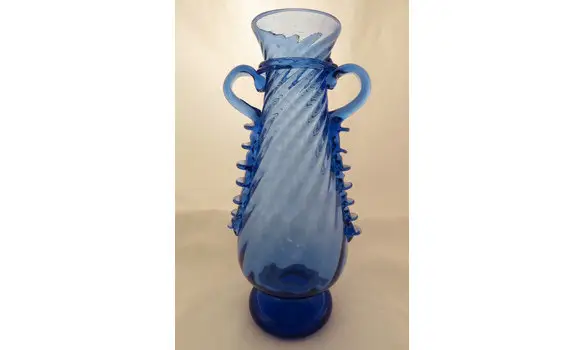 Vase with crimped decoration 3-5th c