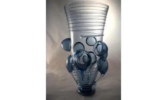 Verre à trompes bleu 7ème s